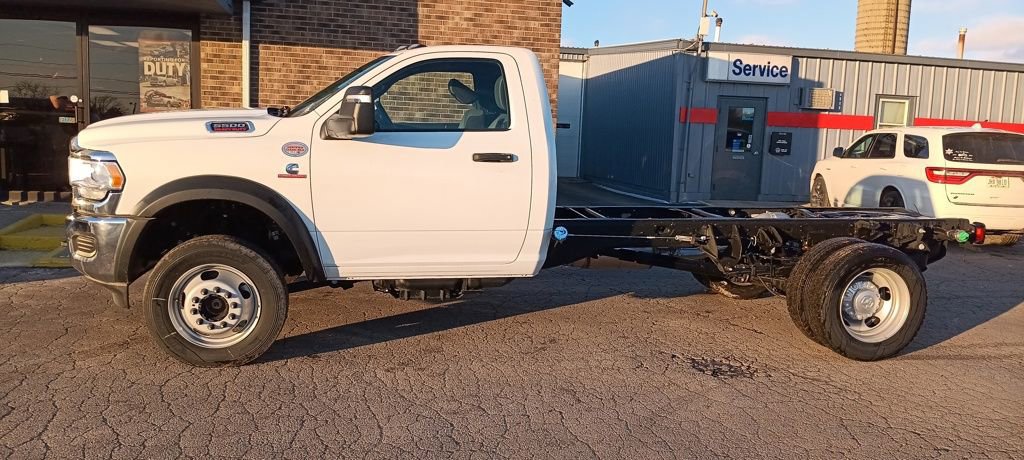 New 2024 RAM 5500 Tradesman image 4