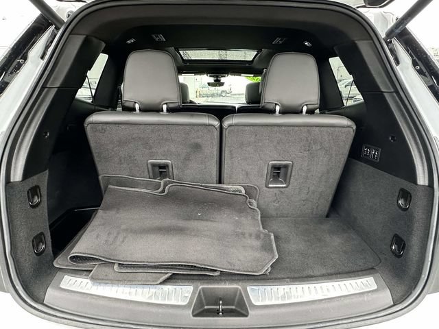 Used 2024 Cadillac XT6 Sport w/ Technology Package AWD/4WD image 22