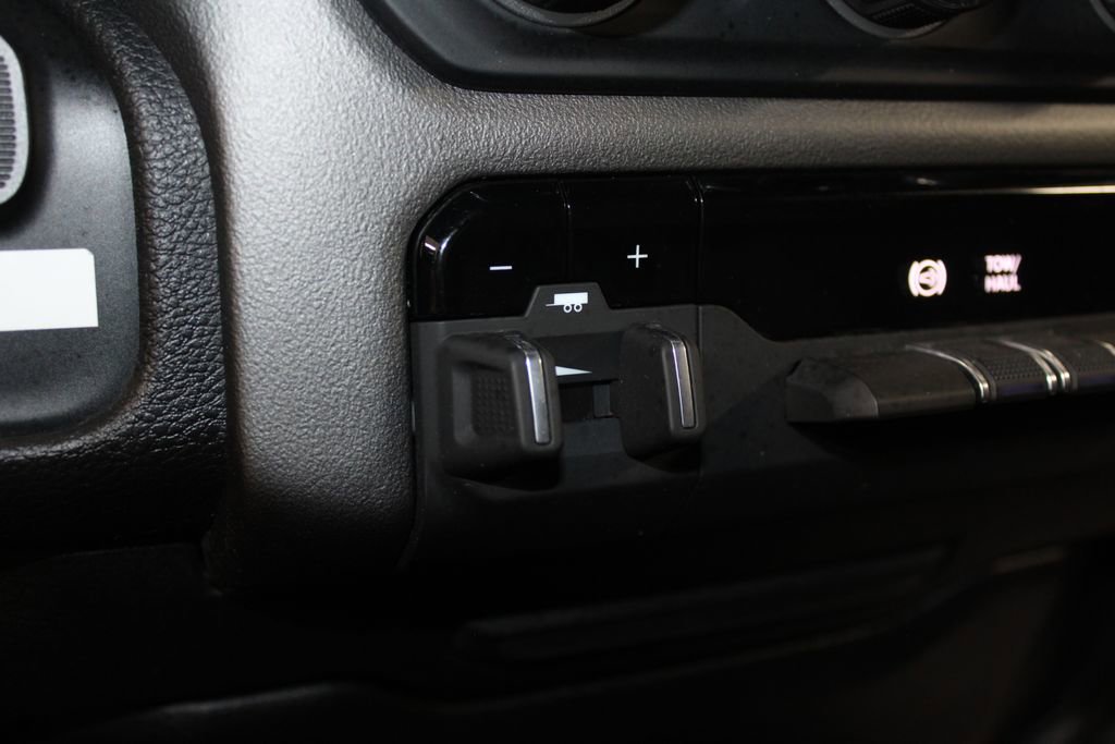 Used 2022 RAM 2500 Big Horn image 43
