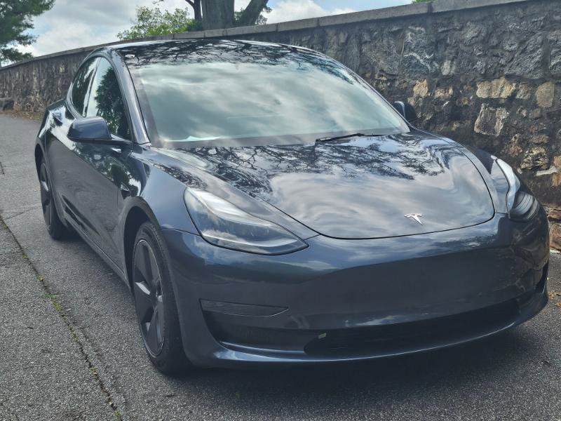Used 2023 Tesla Model 3 Standard Range RWD image 11