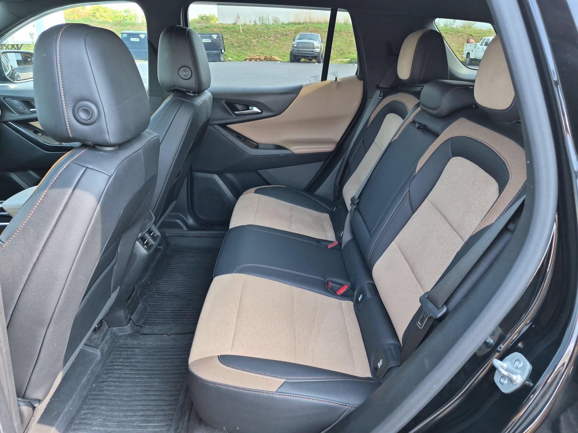 Certified 2025 Chevrolet Equinox ACTIV AWD/4WD image 25
