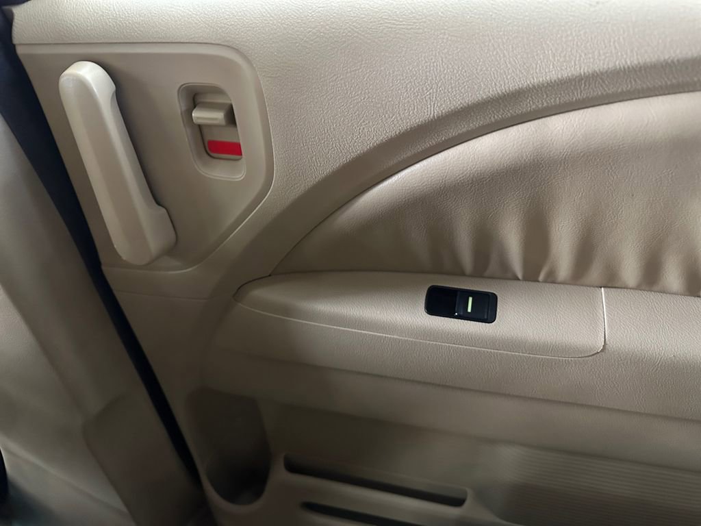 Used 2010 Honda Odyssey EX-L image 34