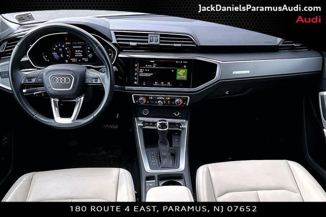 Used 2023 Audi Q3 2.0T Premium w/ Convenience Package AWD/4WD image 13