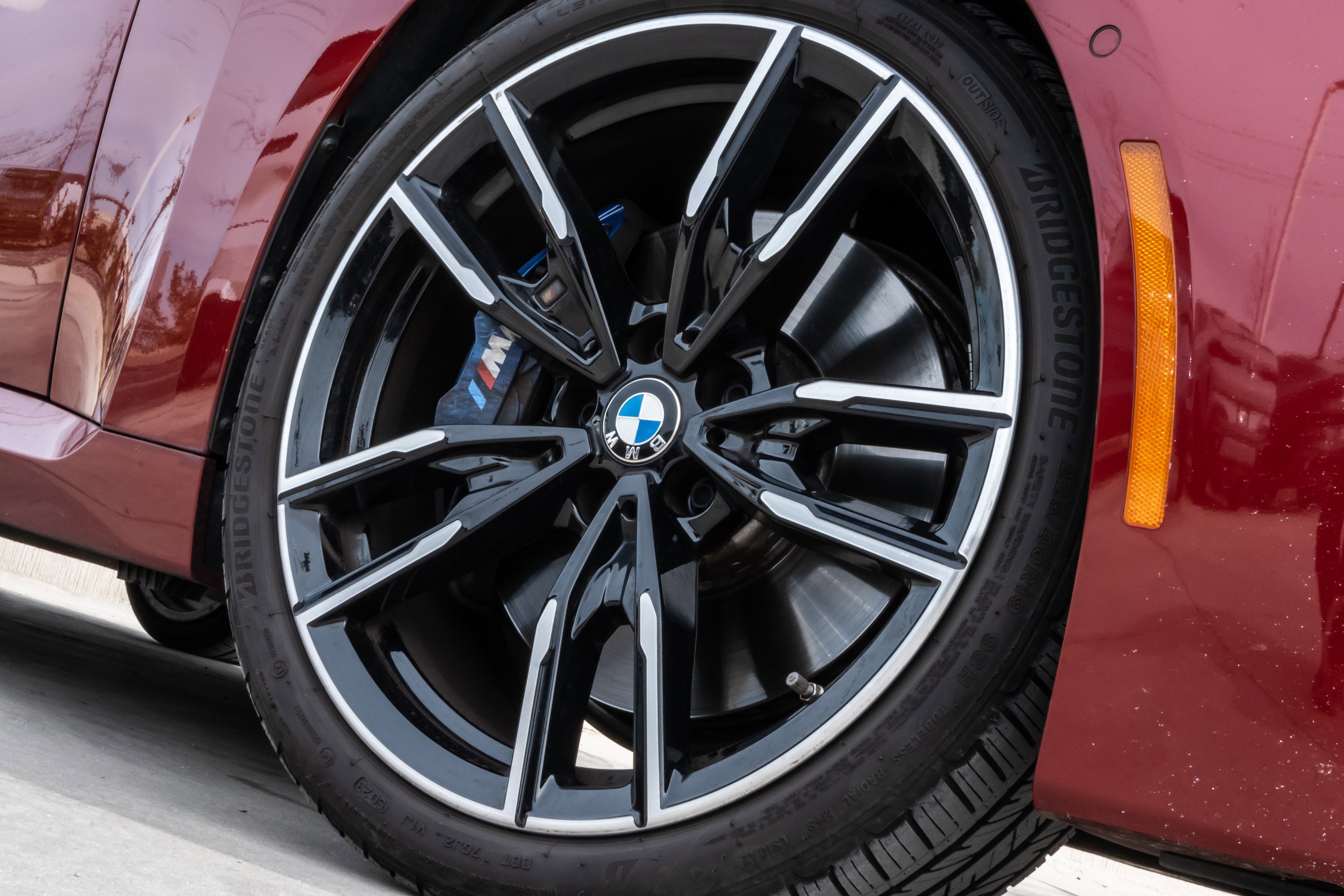 Certified 2025 BMW M240i Coupe image 8