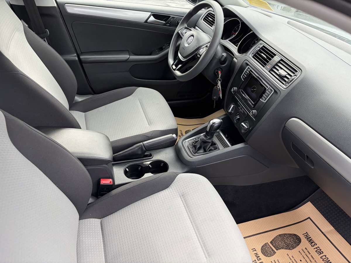 Used 2018 Volkswagen Jetta S FWD image 27