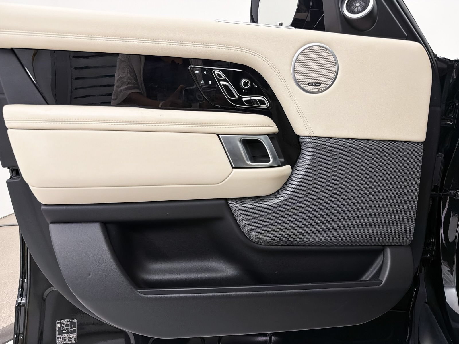 Used 2020 Land Rover Range Rover HSE AWD/4WD image 19