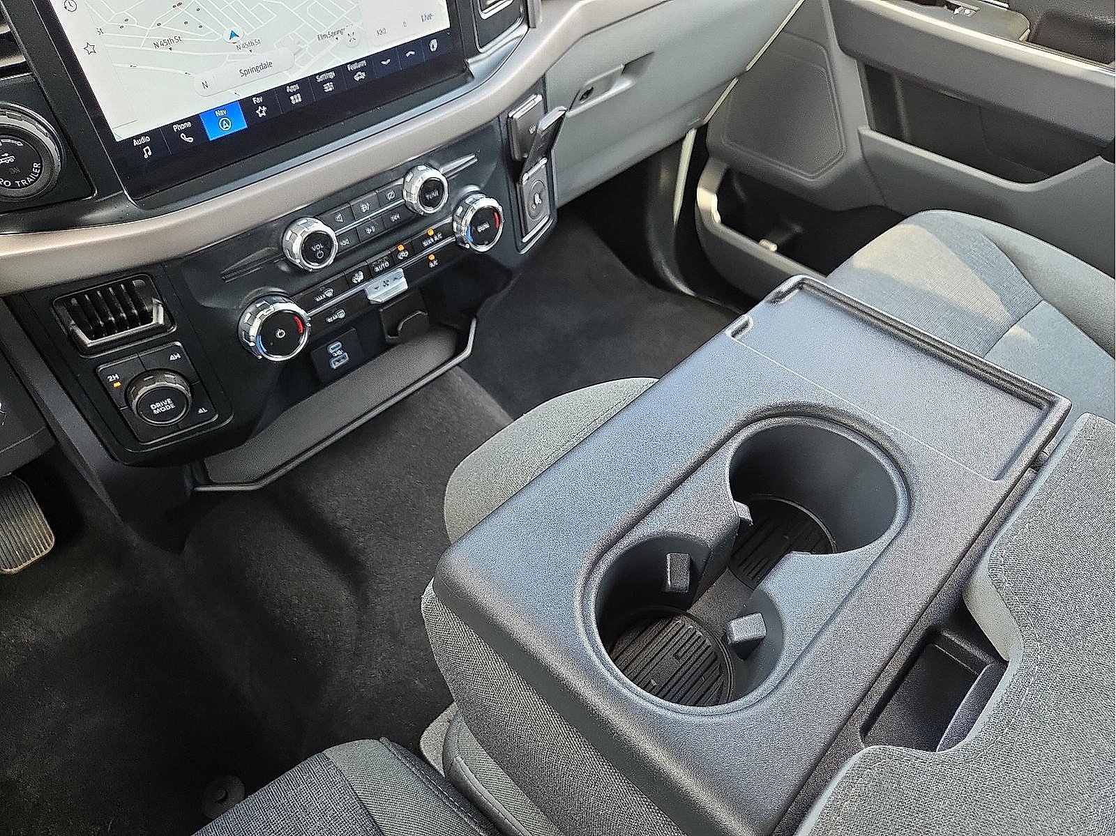 Used 2024 Ford F150 XLT image 25