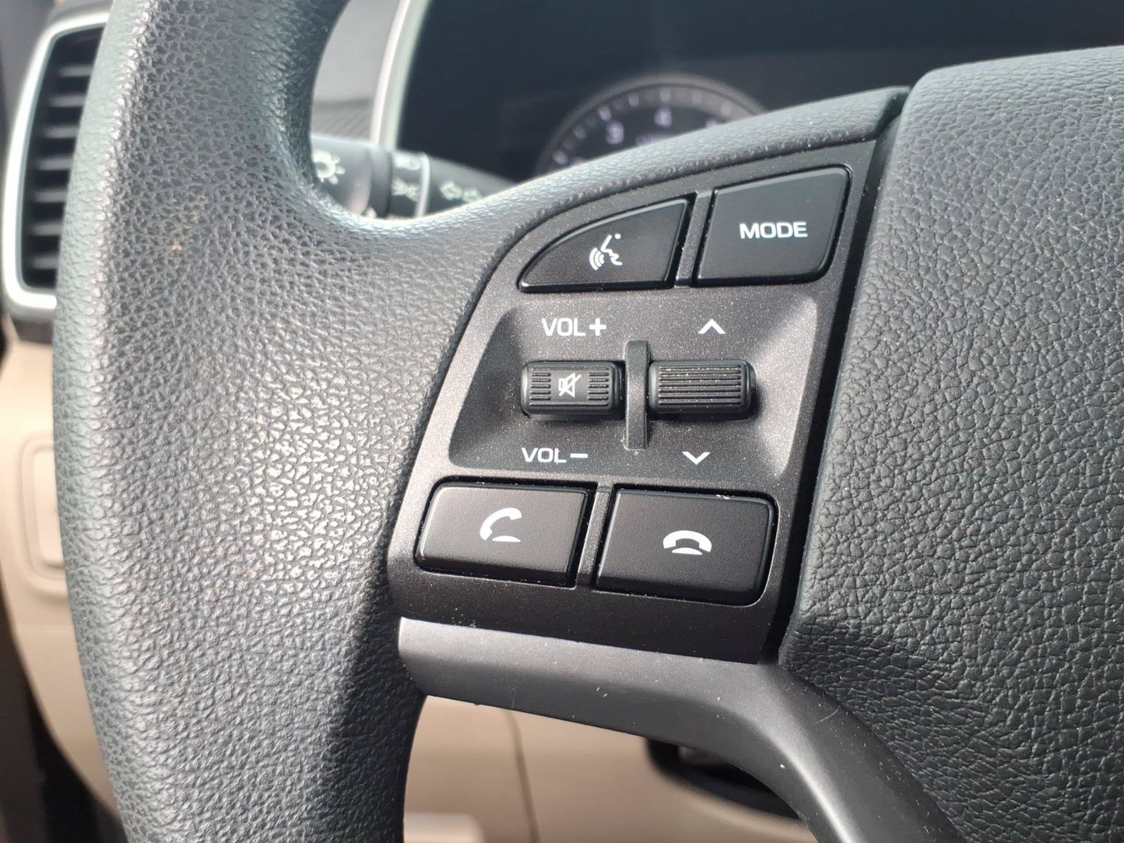 Used 2020 Hyundai Tucson Value AWD/4WD image 28