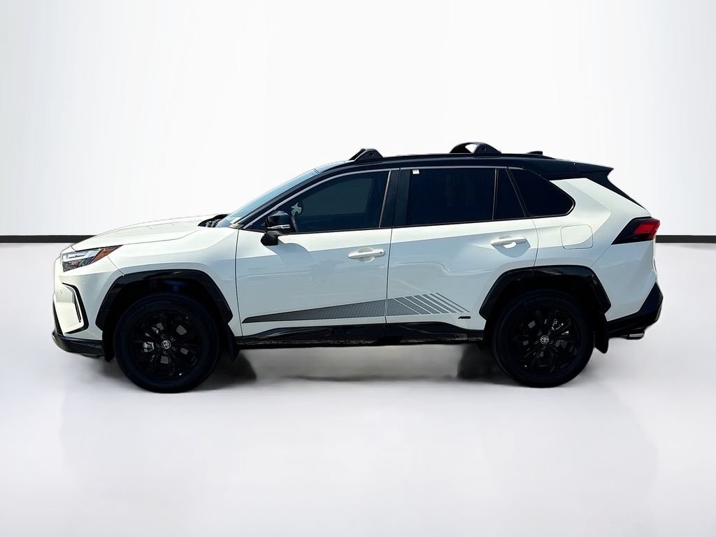 Used 2022 Toyota RAV4 XSE AWD/4WD image 8