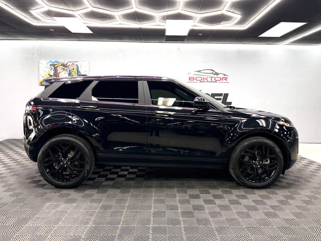 Used 2021 Land Rover Range Rover Evoque SE AWD/4WD image 16