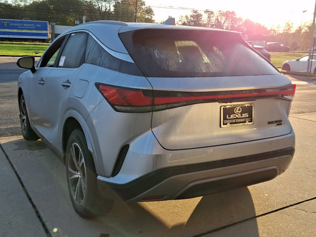 New 2026 Lexus RX 350 AWD image 3