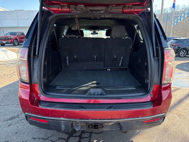 Used 2021 Chevrolet Suburban RST image 2