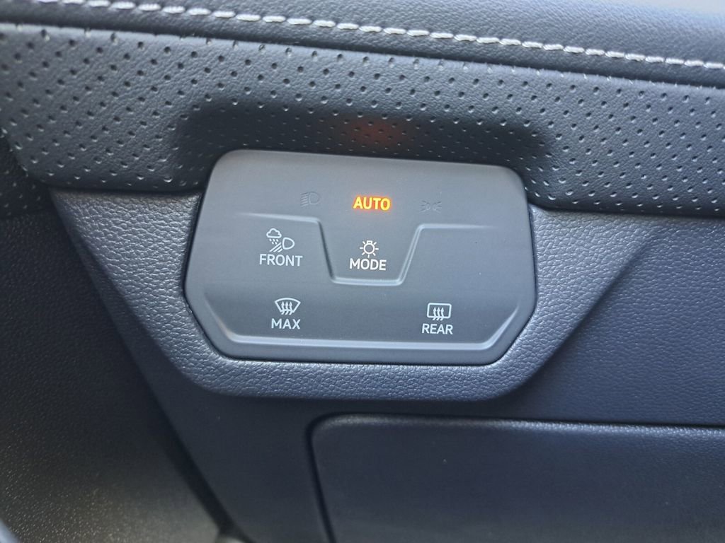 New 2026 Volkswagen Atlas Cross Sport SEL image 15