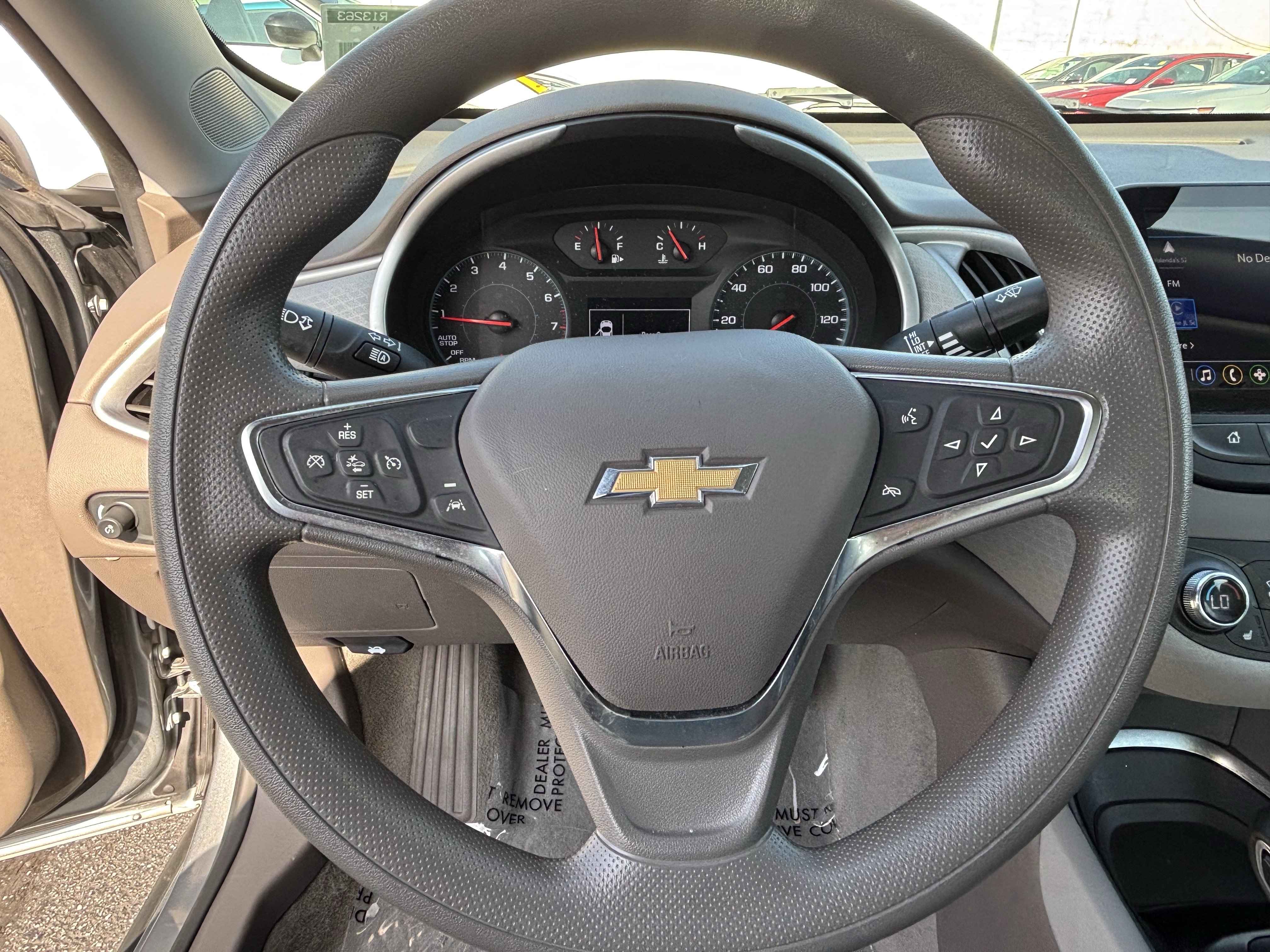 Used 2023 Chevrolet Malibu LT FWD image 24