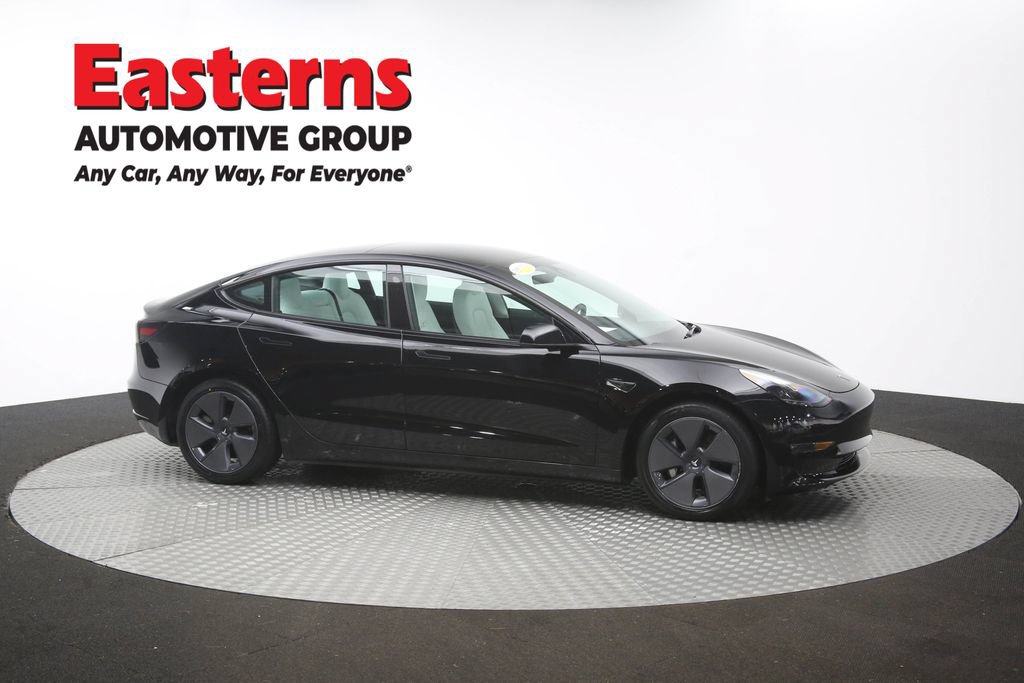 Used 2023 Tesla Model 3 Standard Range RWD image 33