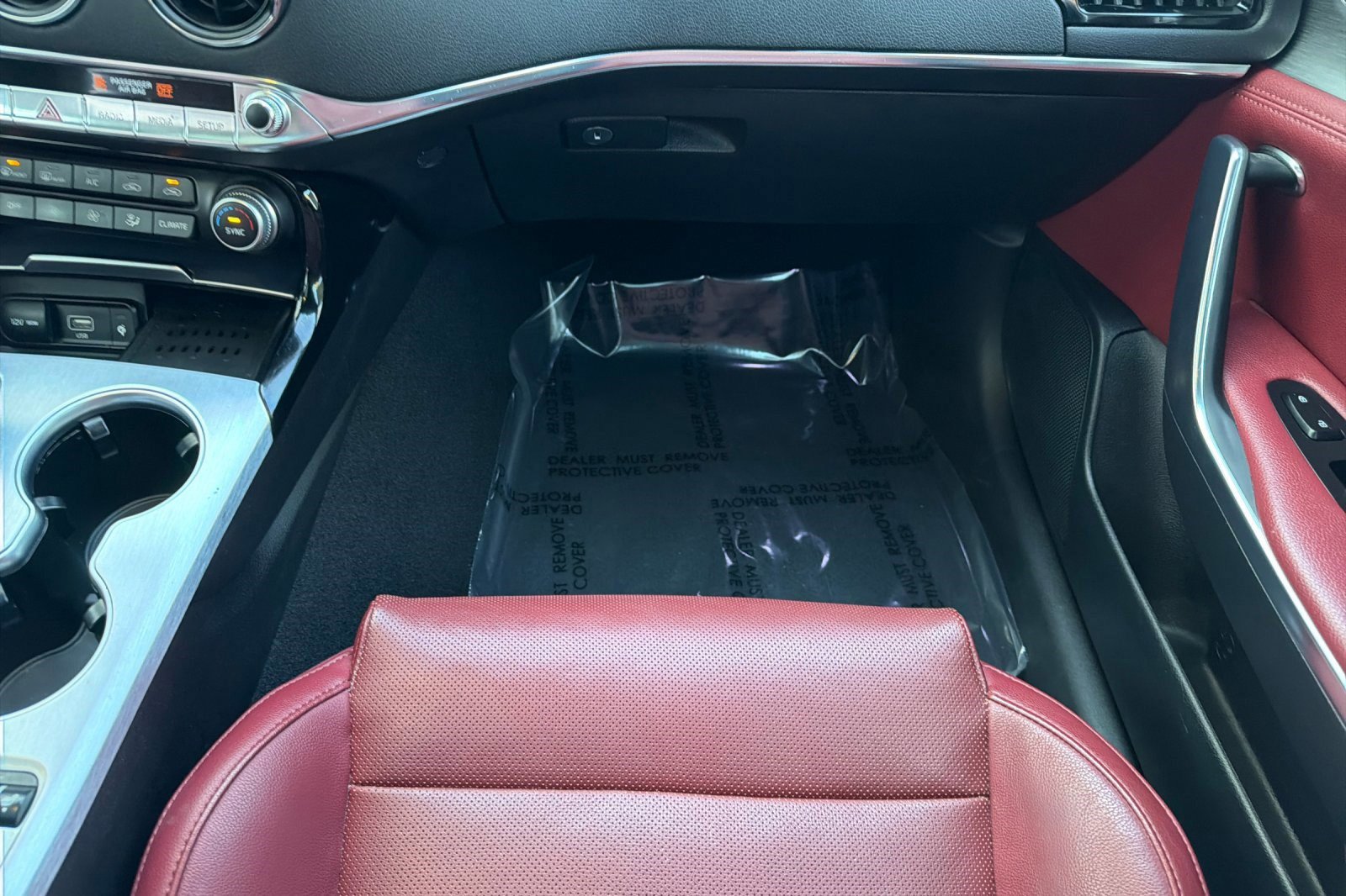 Used 2022 Kia Stinger GT1 w/ Red Interior Color Package image 28