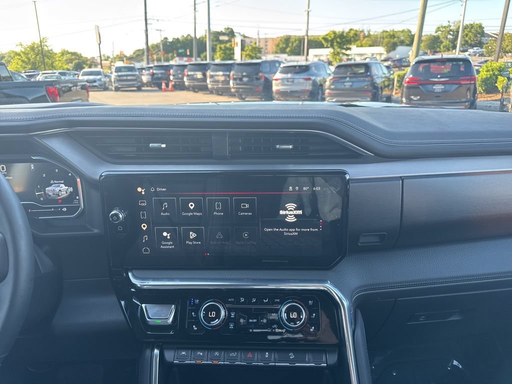 Used 2025 GMC Sierra 1500 Denali w/ Denali Reserve Package AWD/4WD image 17