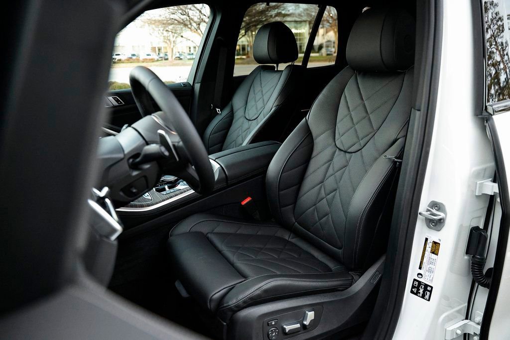 New 2026 BMW X5 xDrive40i w/ M Sport Package image 21