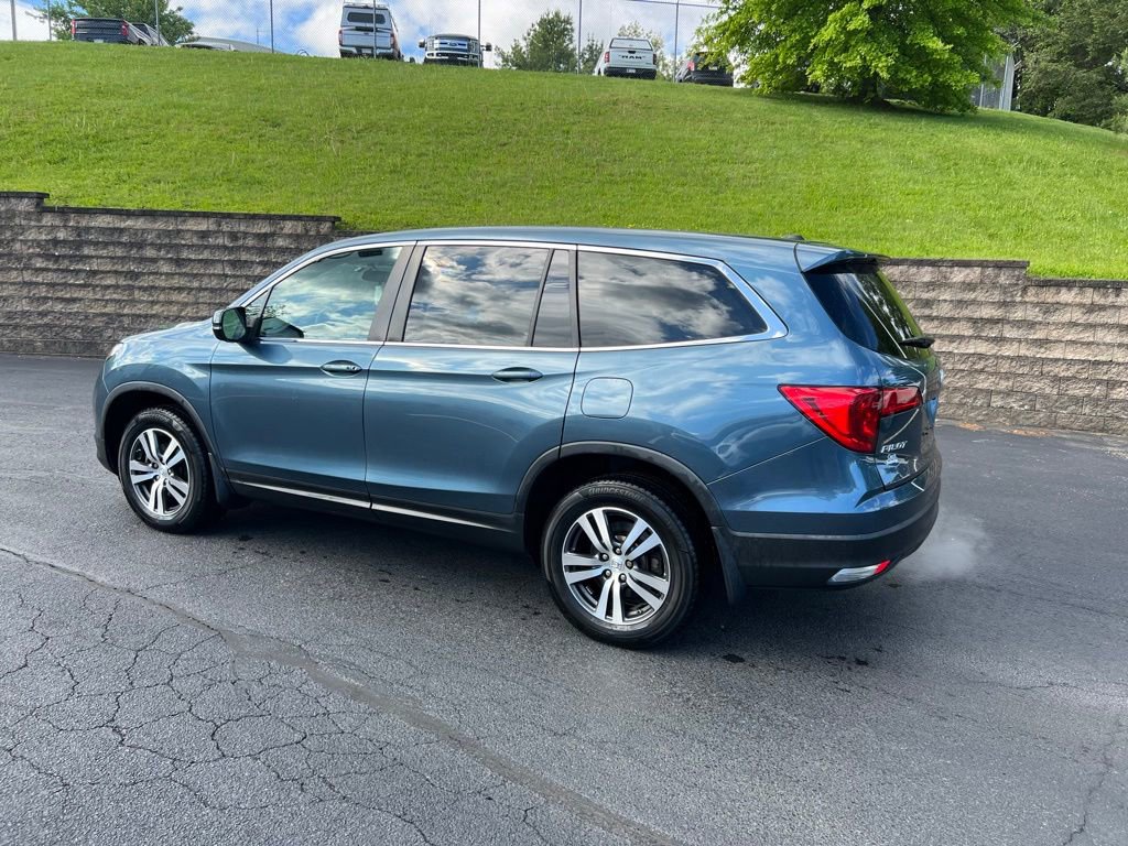 Used 2018 Honda Pilot EX image 7