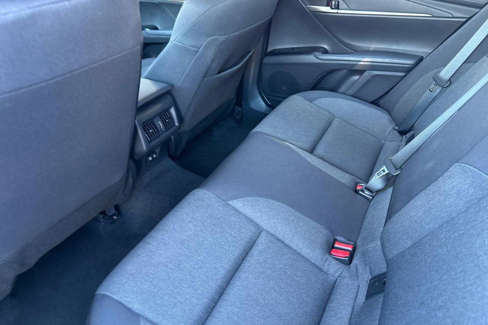 Used 2025 Toyota Camry LE FWD image 26