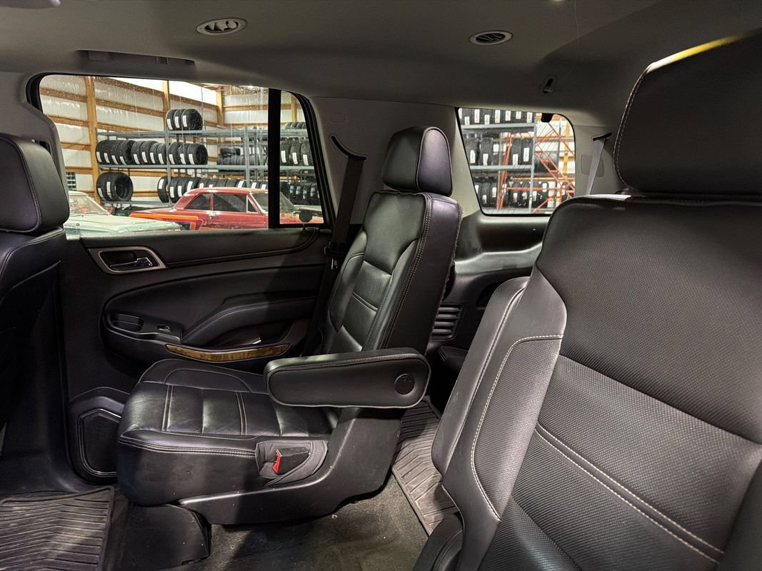 Used 2016 GMC Yukon Denali w/ Open Road Package AWD/4WD image 12