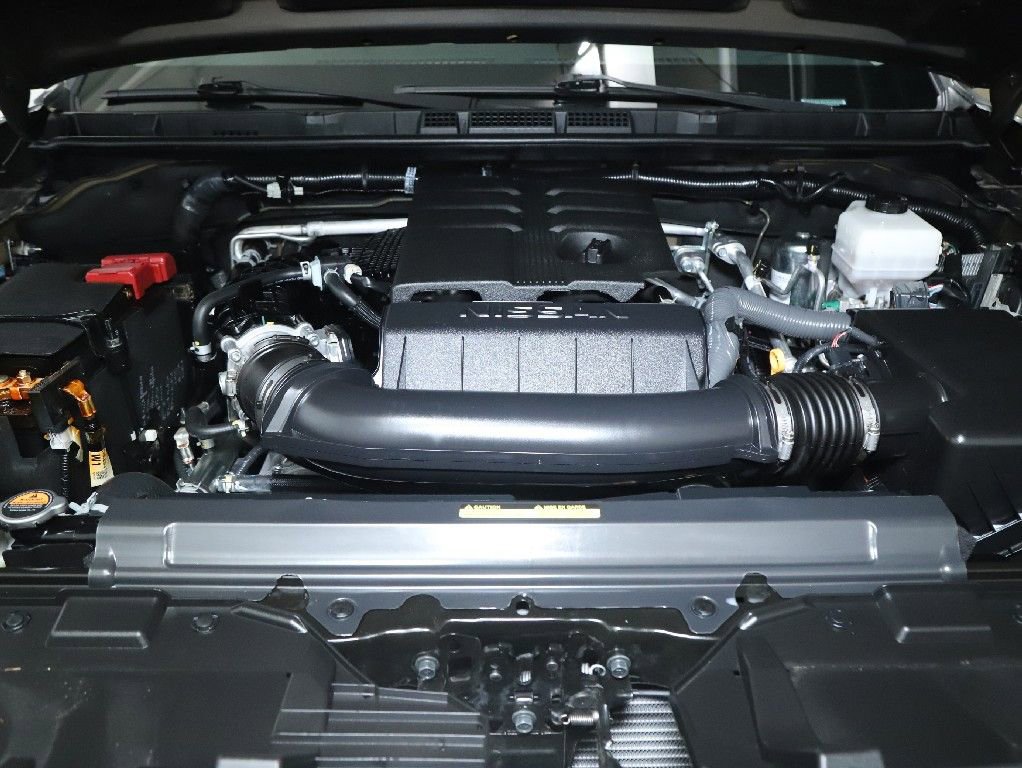 Certified 2025 Nissan Frontier SV image 36
