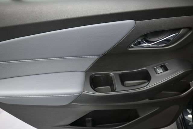 Used 2019 Chevrolet Traverse Premier w/ Driver Confidence II Package FWD image 15