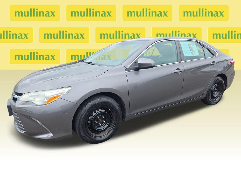 Used 2016 Toyota Camry LE FWD image 14