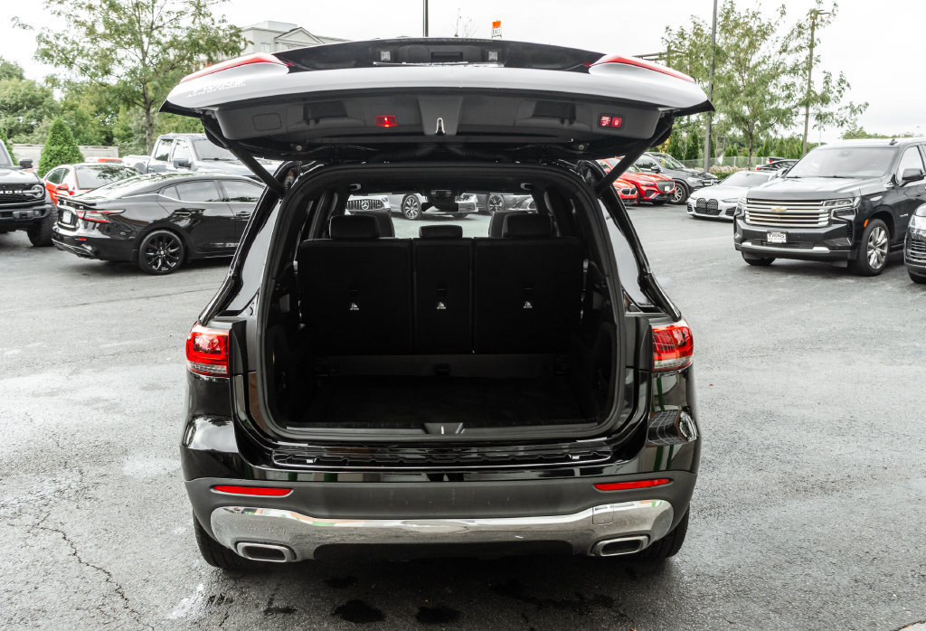 Used 2022 Mercedes-Benz GLB 250 4MATIC w/ Premium Package Lite image 29