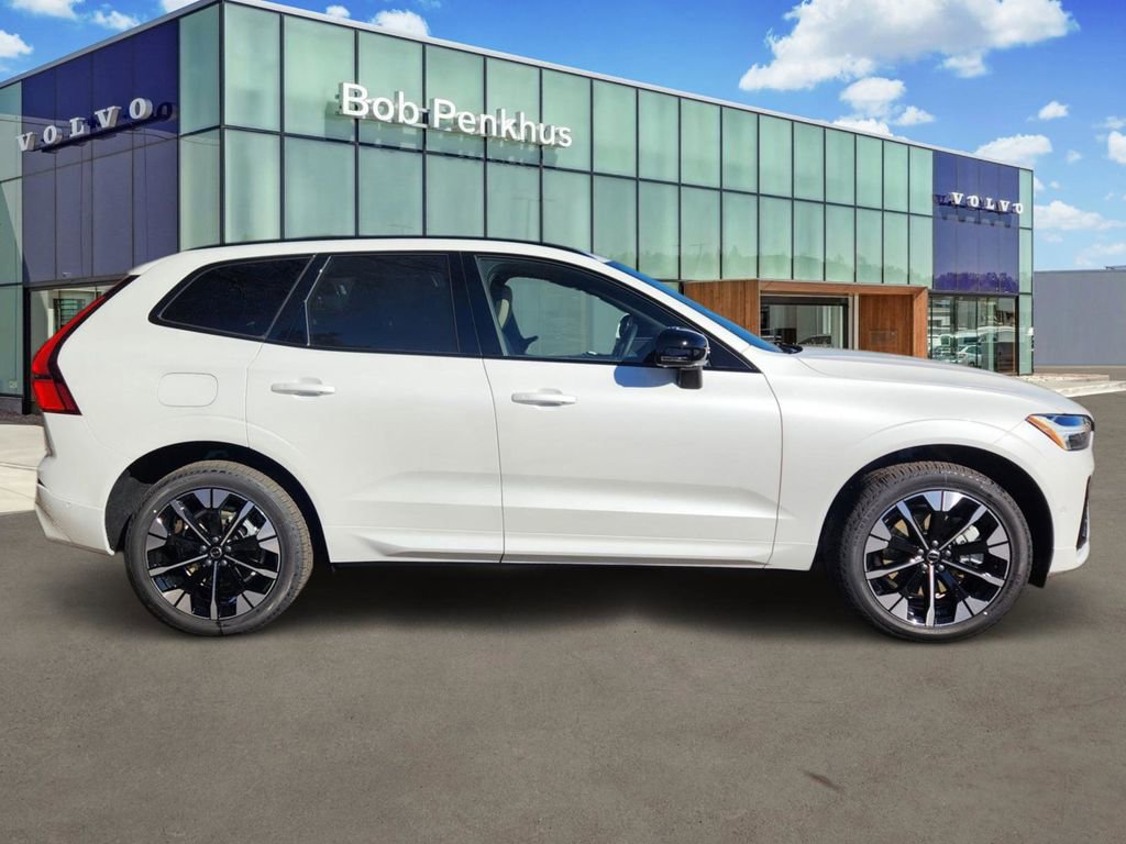 New 2026 Volvo XC60 T8 Plus w/ Protection Package Premier image 23