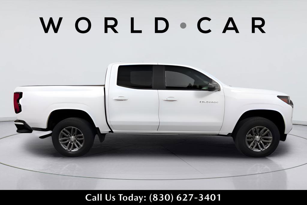 Used 2024 Chevrolet Colorado LT w/ LT Convenience Package image 12