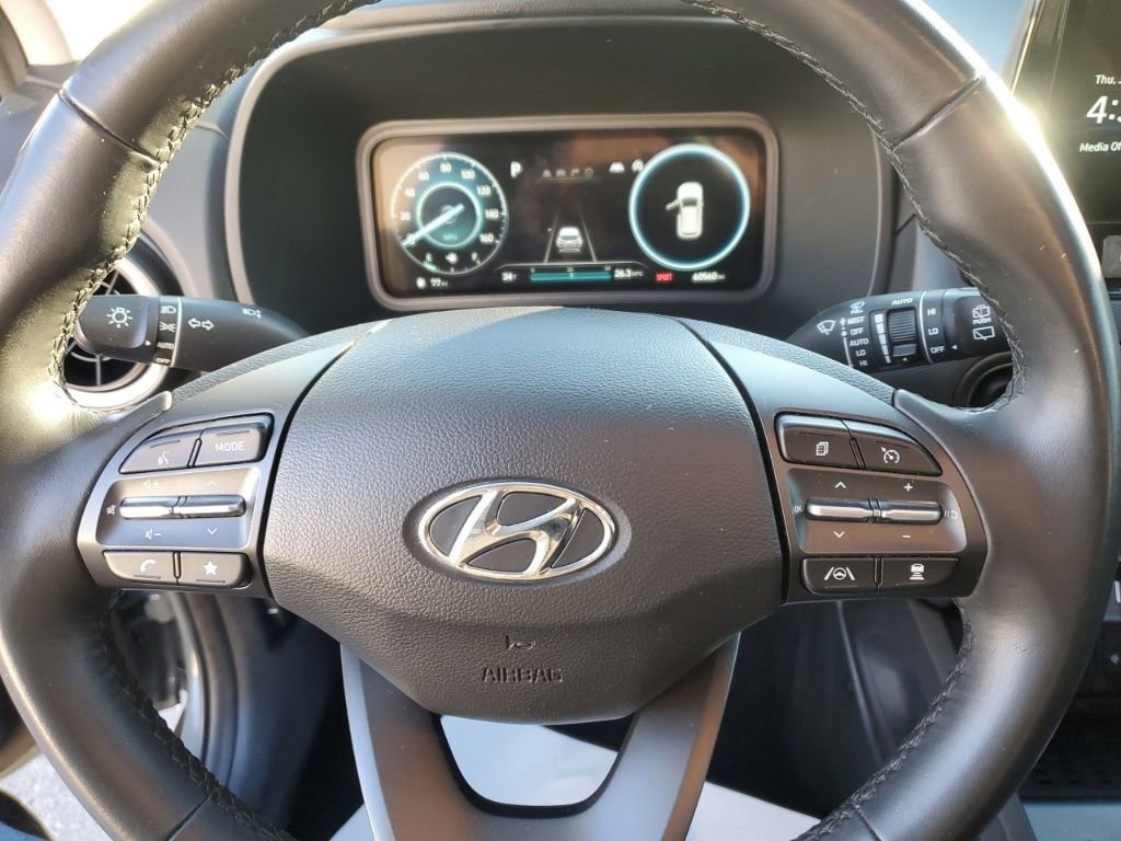 Used 2022 Hyundai Kona Limited w/ Cargo Package image 17