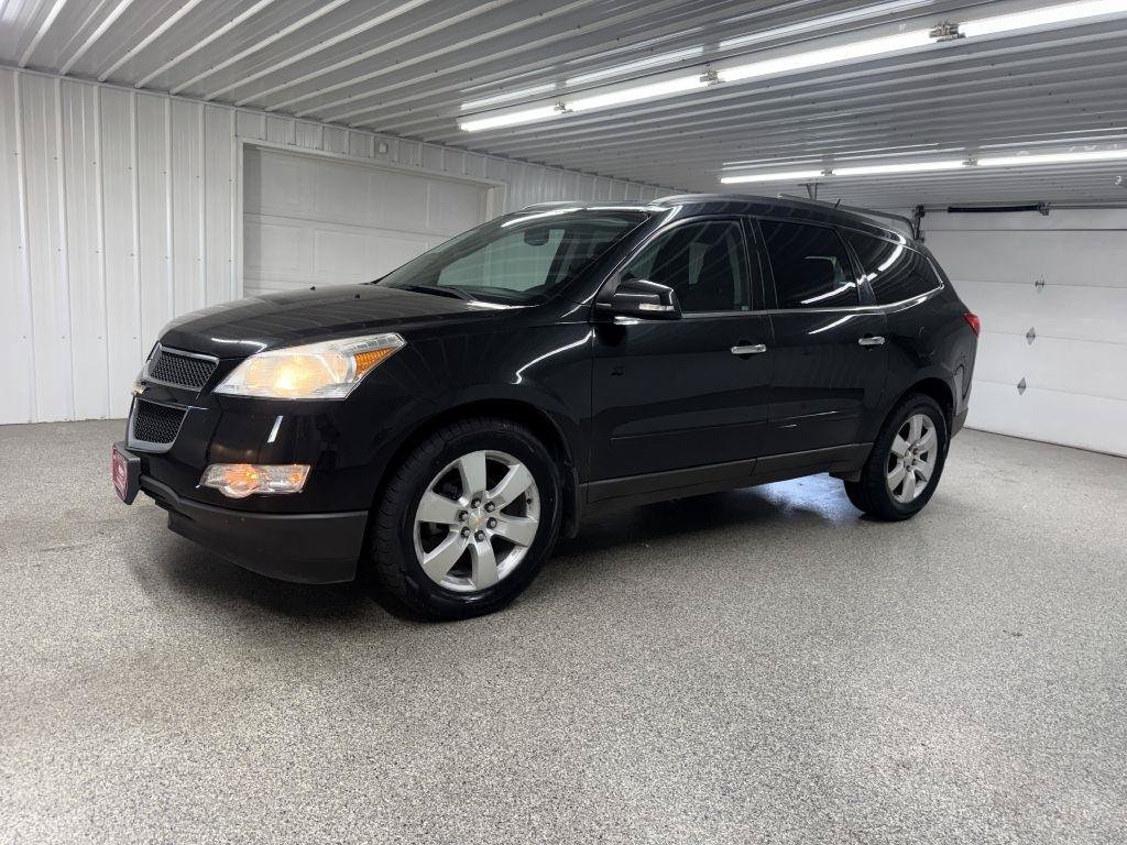 Used 2011 Chevrolet Traverse LT w/ Personal Connectivity Package FWD image 3
