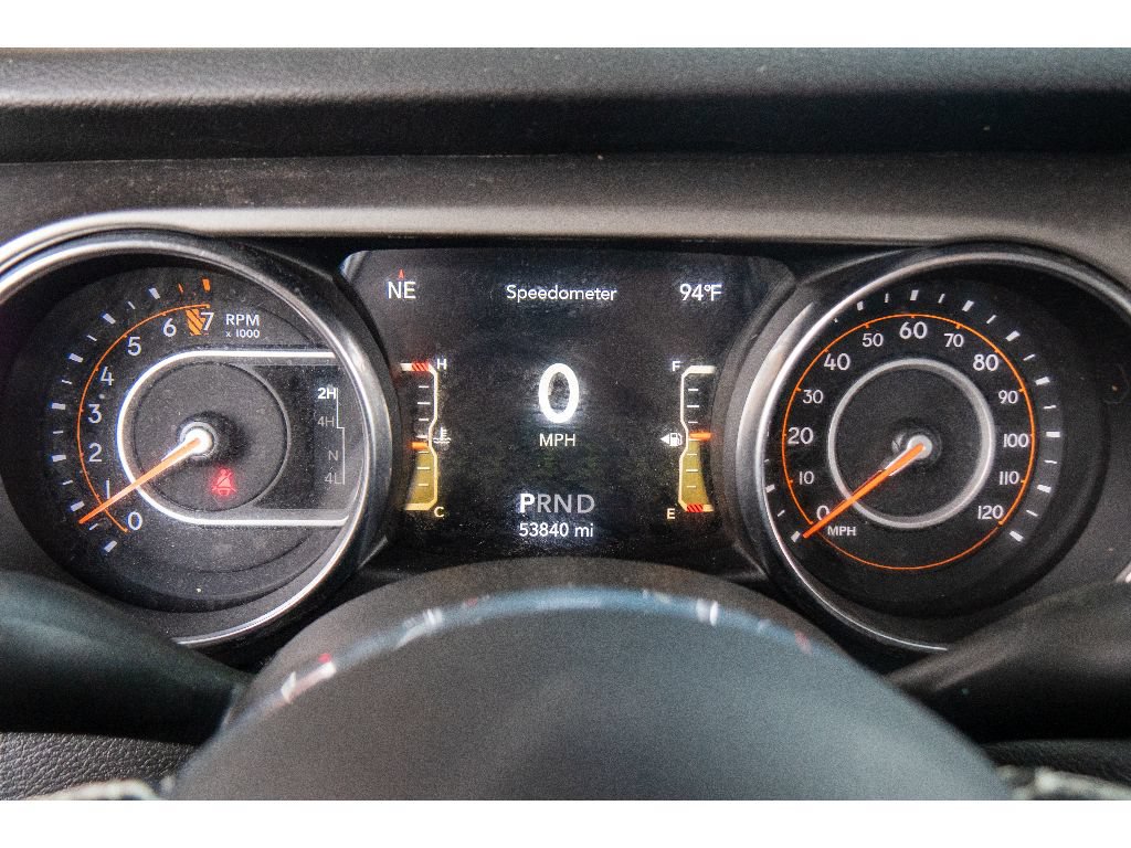 Used 2020 Jeep Gladiator Overland w/ Safety Group AWD/4WD image 22