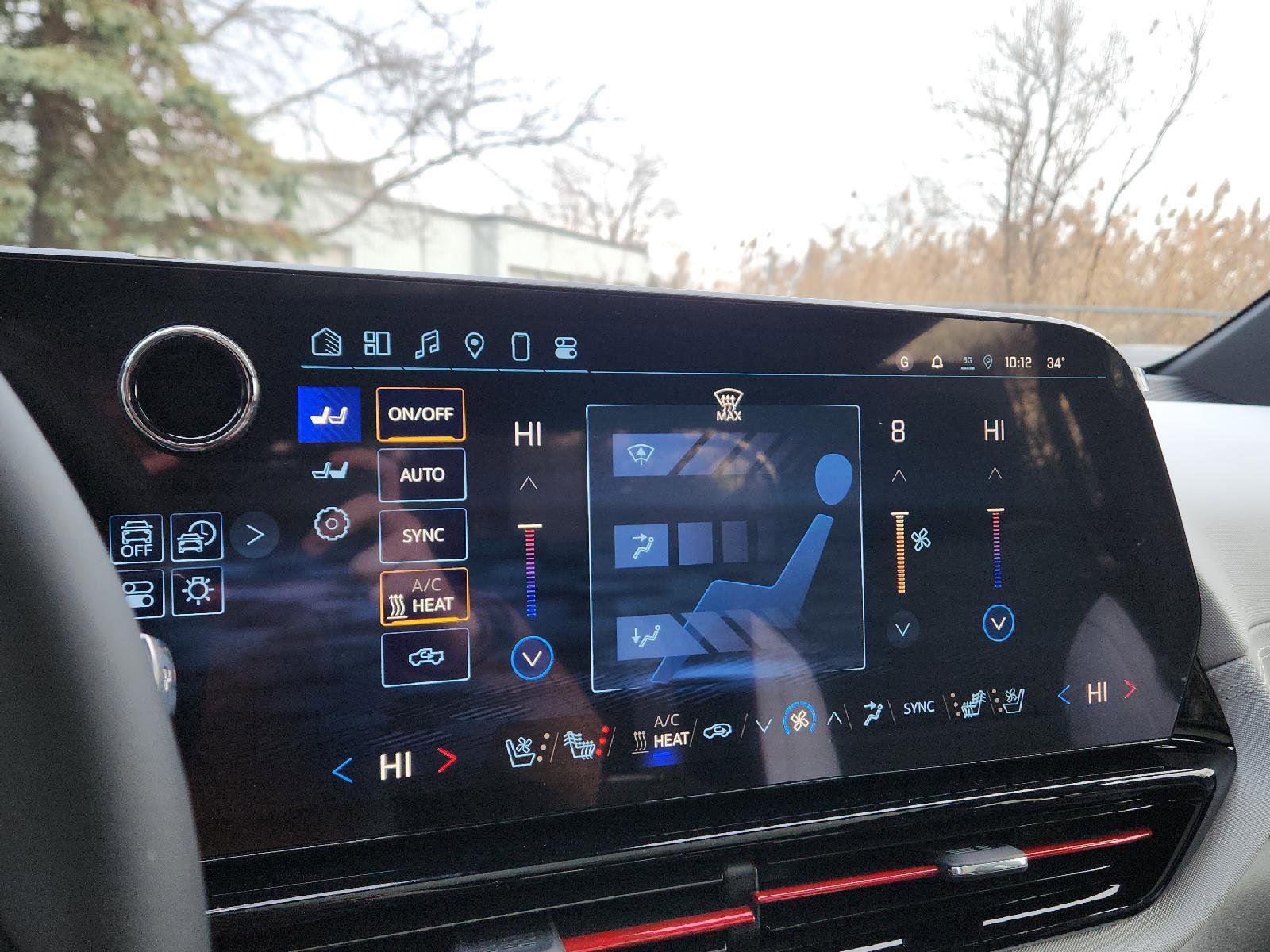 New 2025 Chevrolet Silverado EV RST AWD/4WD image 18