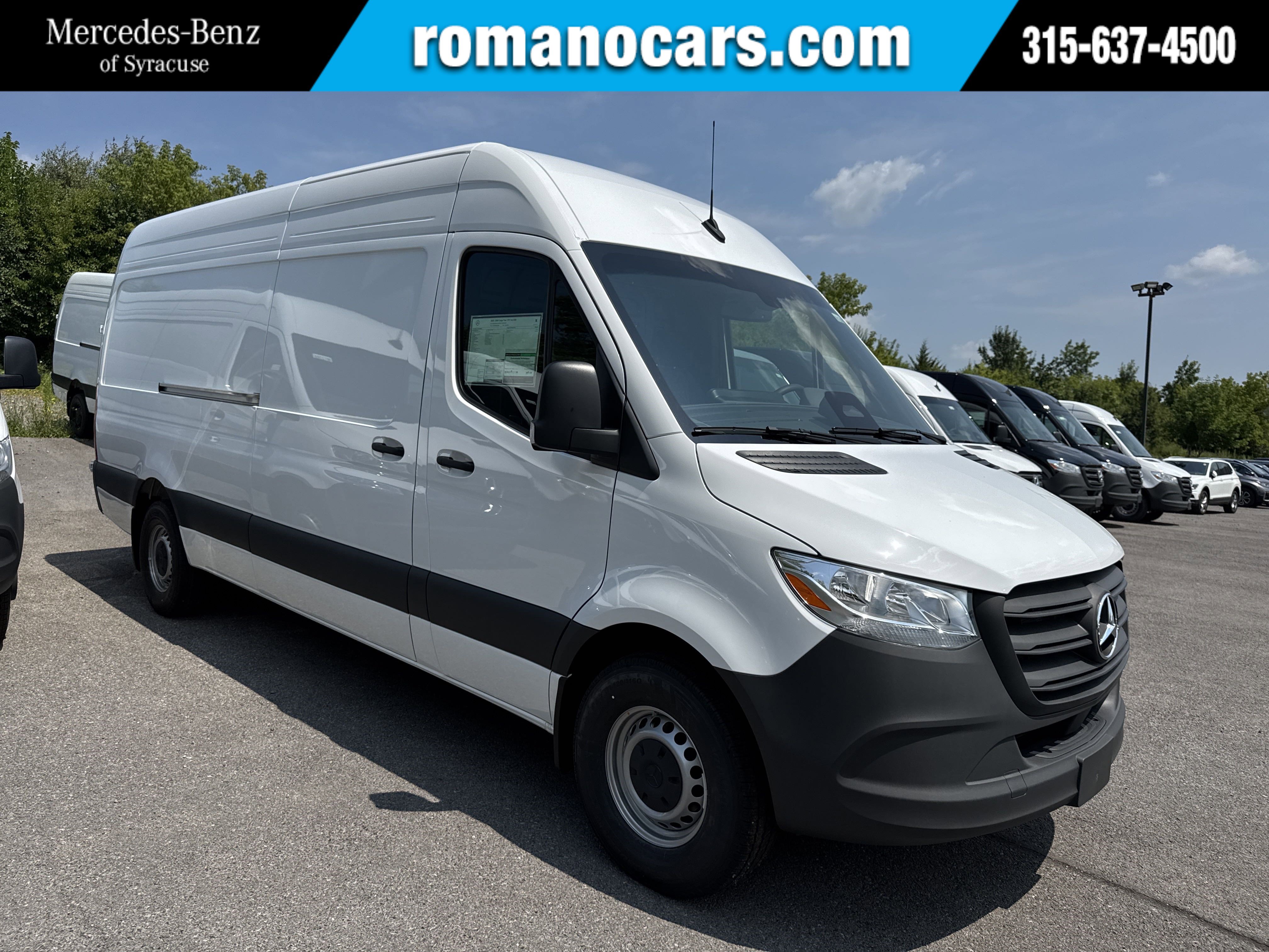 New 2025 Mercedes-Benz Sprinter 2500 image 1