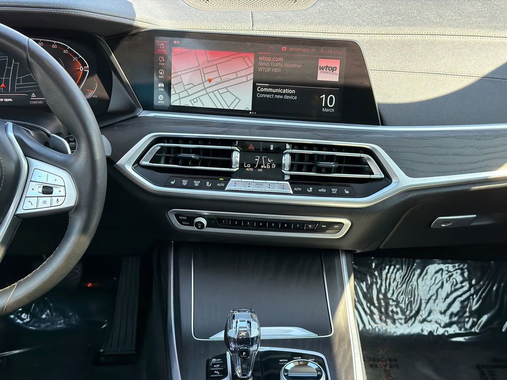 Used 2022 BMW X7 xDrive40i w/ Premium Package image 24