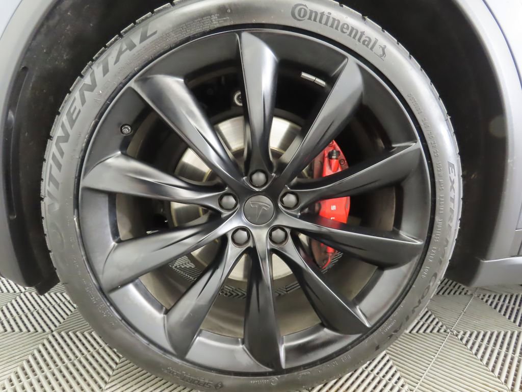 Used 2021 Tesla Model X Performance image 30