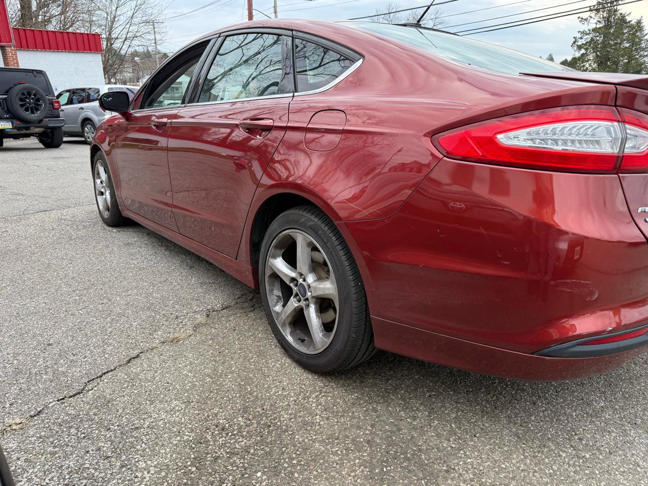 Used 2014 Ford Fusion SE w/ Equipment Group 201A image 7