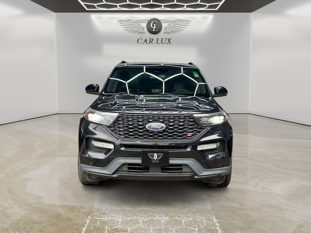 Used 2020 Ford Explorer ST w/ ST Street Pack image 8