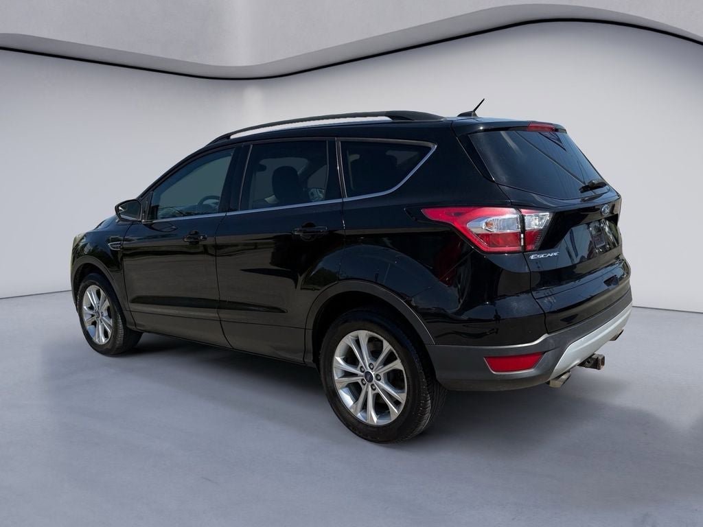 Used 2018 Ford Escape SE AWD/4WD image 3