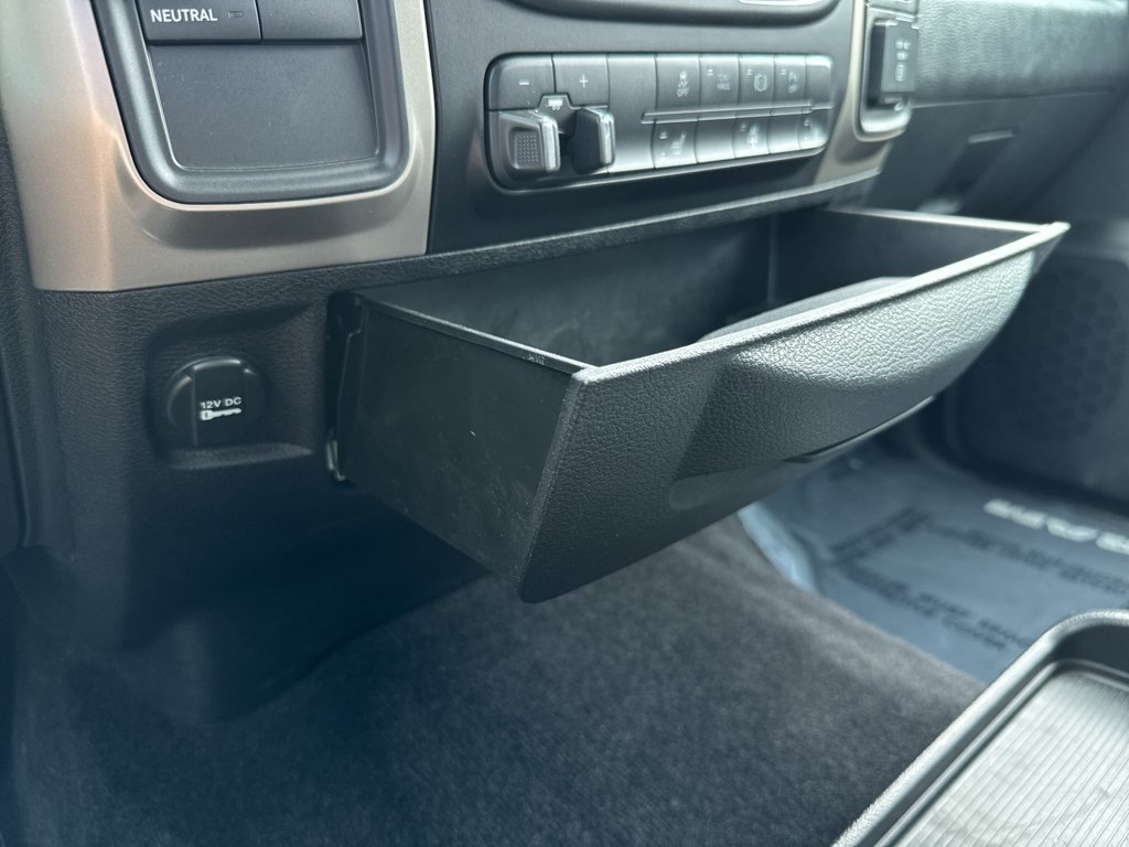Used 2015 RAM 3500 Big Horn AWD/4WD image 32