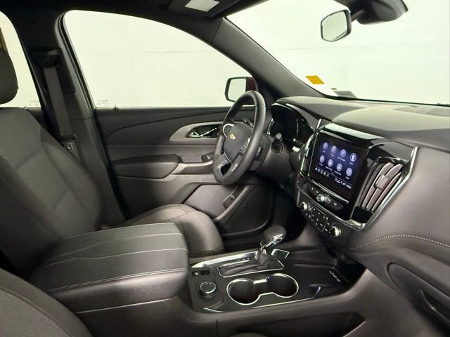 Used 2023 Chevrolet Traverse LT FWD image 50