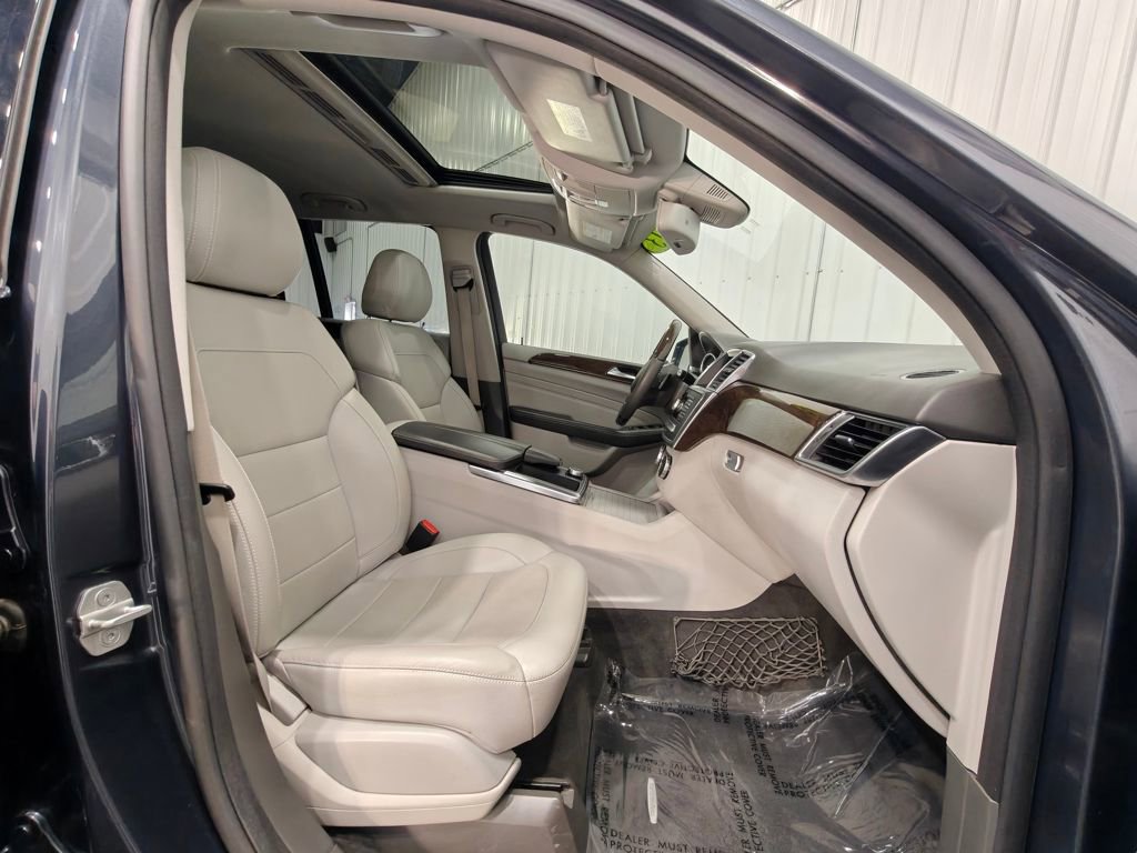 Used 2013 Mercedes-Benz ML 350 2WD image 25