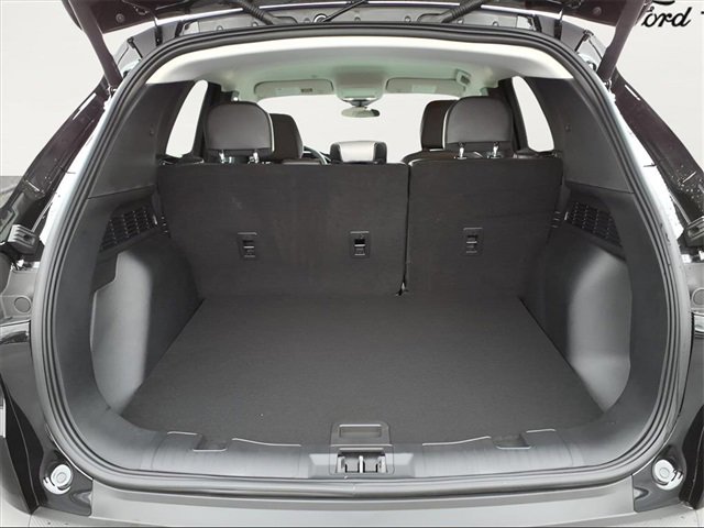 New 2026 Ford Escape SE image 7