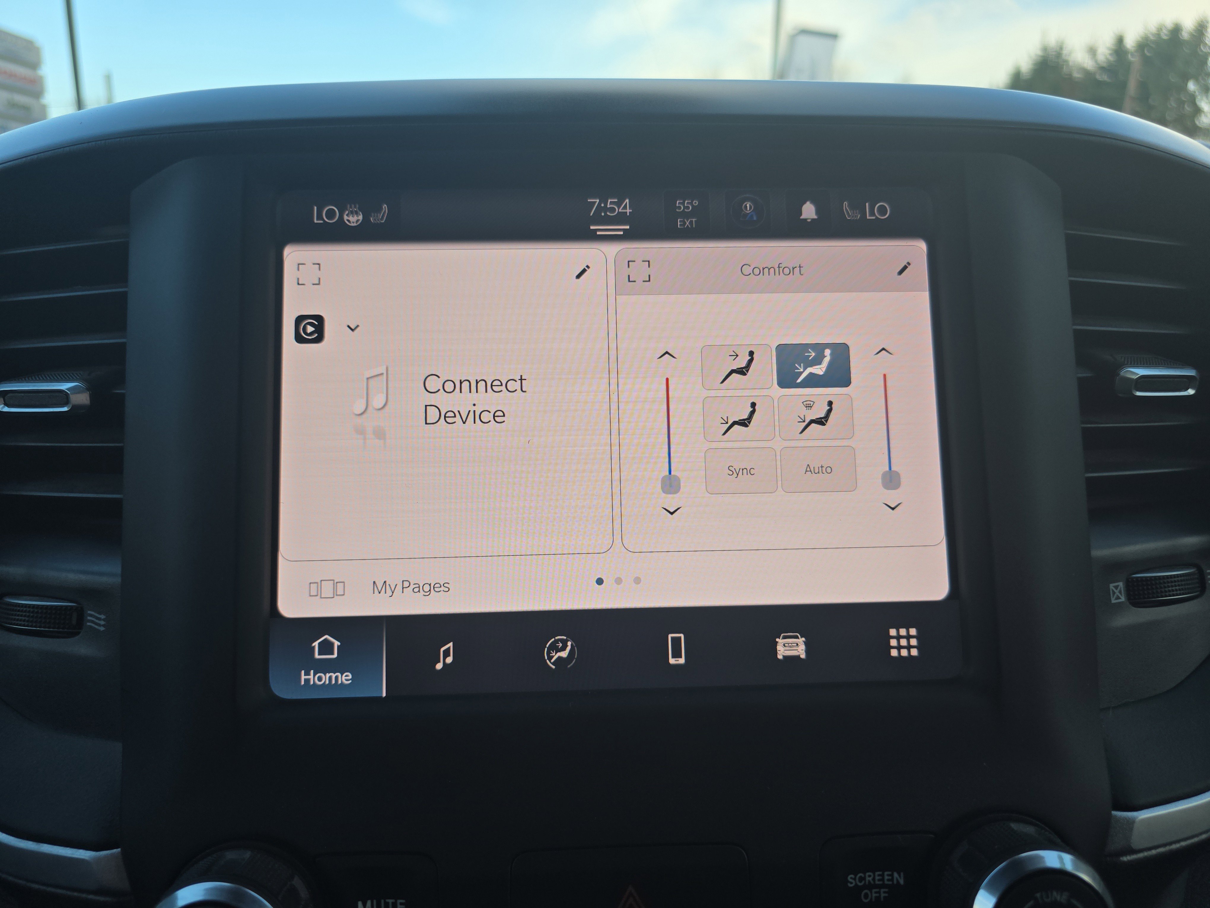 Used 2023 RAM 1500 Big Horn AWD/4WD image 27