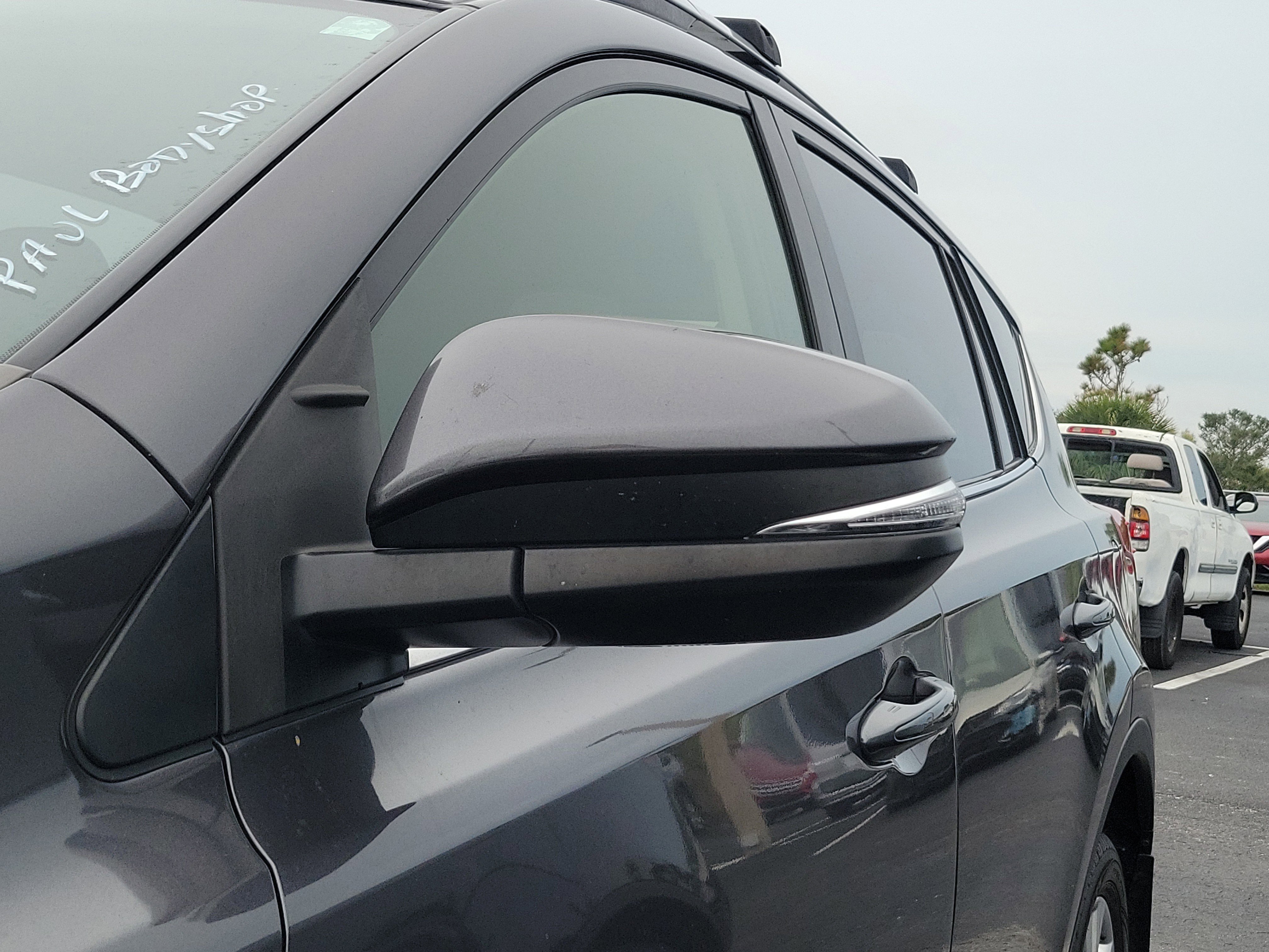 Used 2015 Toyota RAV4 Limited w/ Outdoor Package image 5