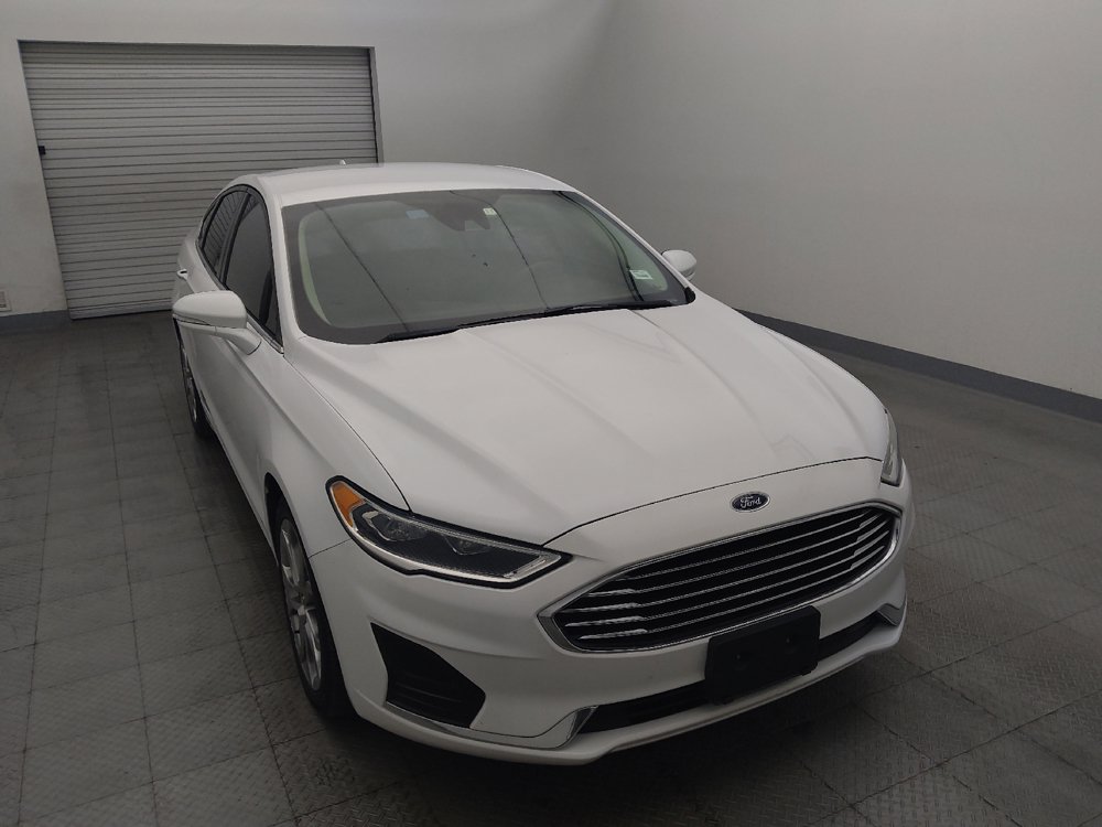 Used 2020 Ford Fusion SEL FWD image 14