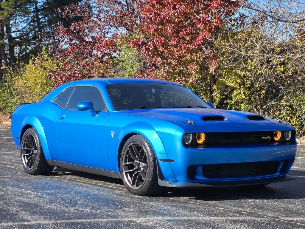 Used 2019 Dodge Challenger SRT Hellcat image 9