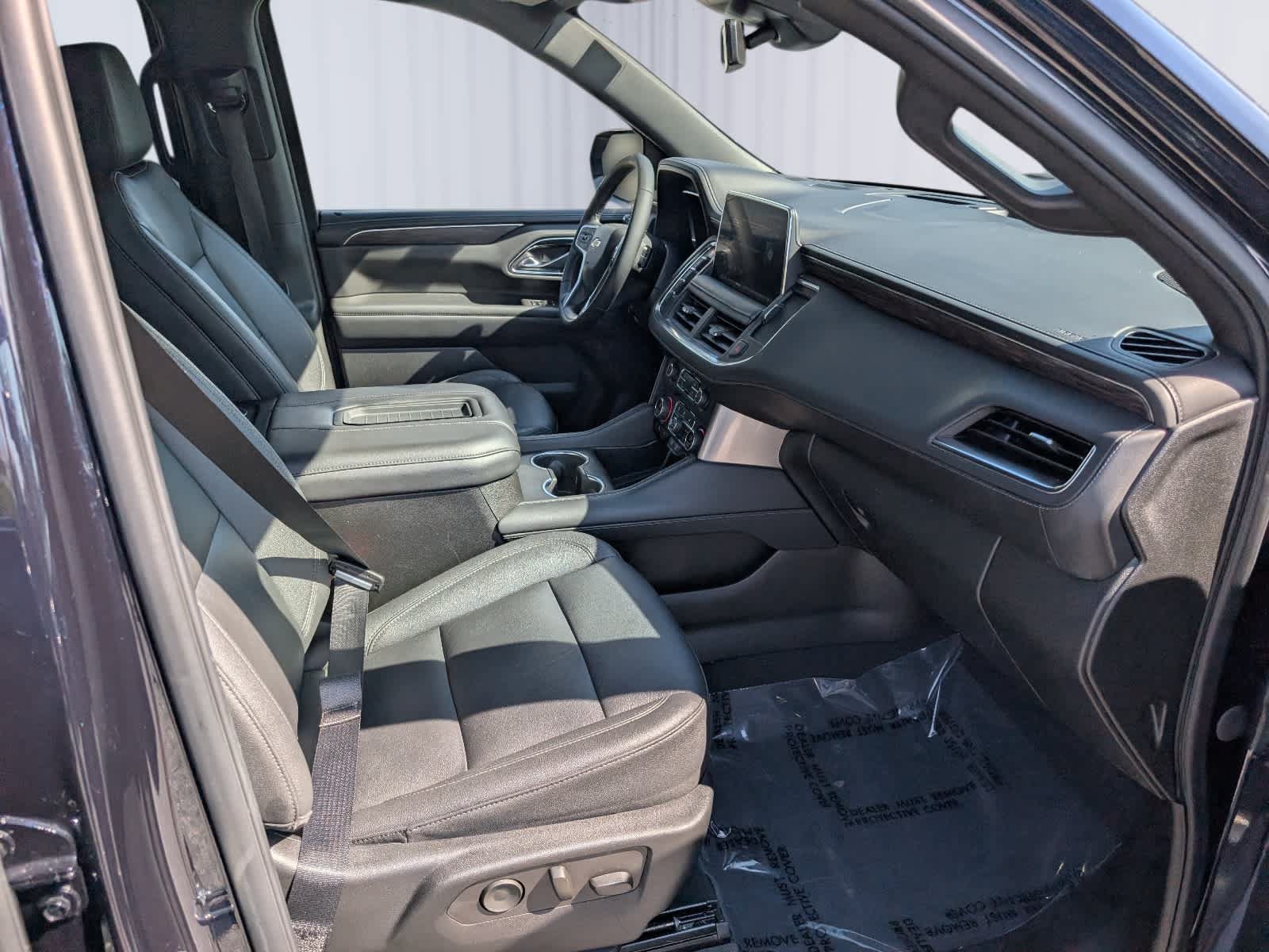 Certified 2023 Chevrolet Suburban LT AWD/4WD image 10